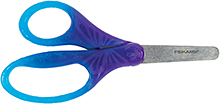 Barvu měnící dětské nůžky Fiskars, 12 cm